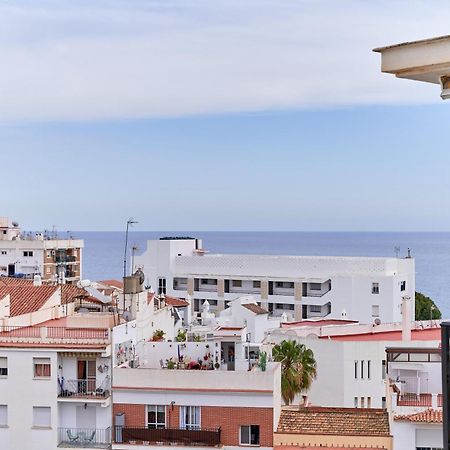 1 Bed Apartment With Sea View Nerja Eksteriør billede