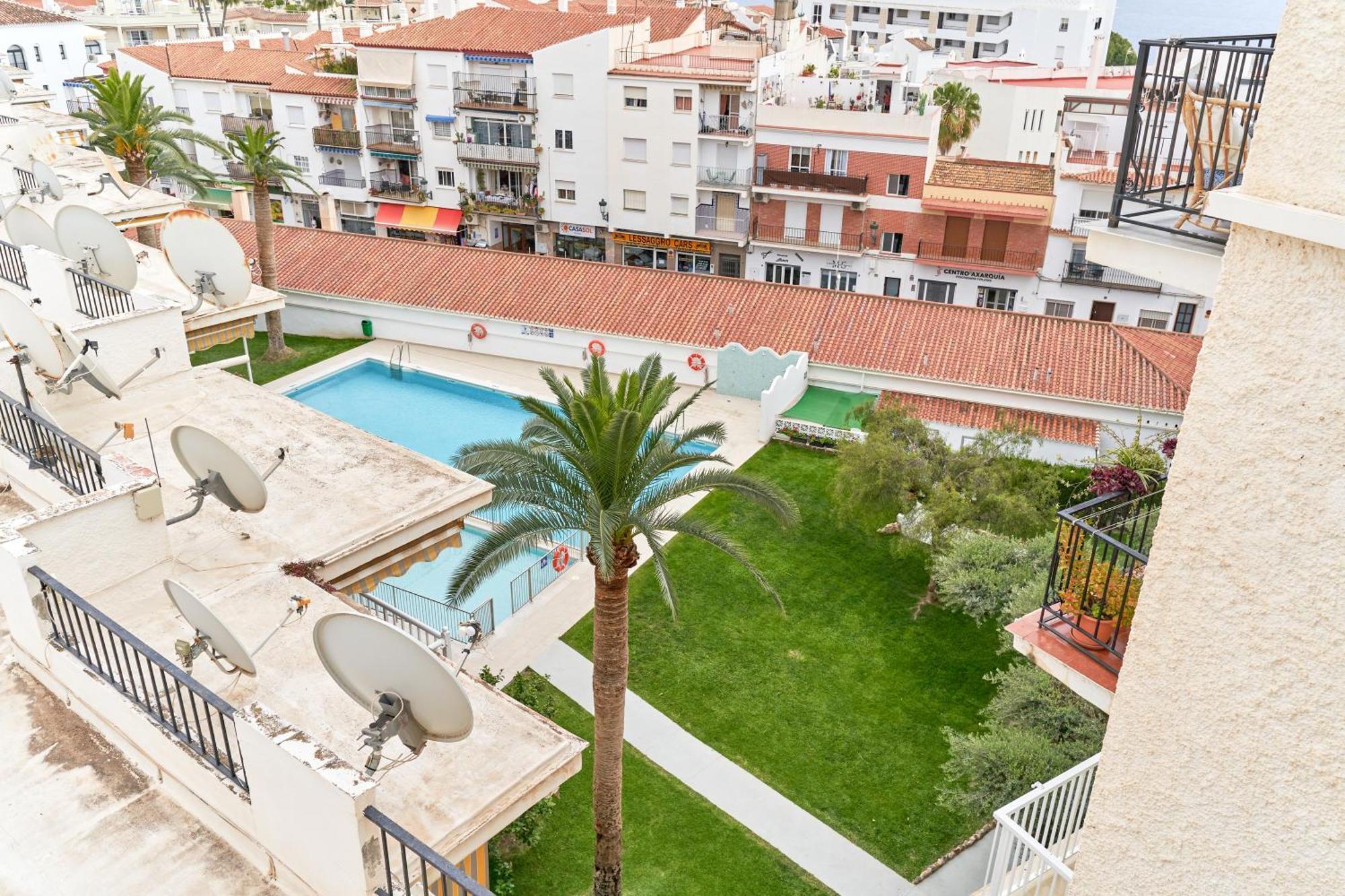 1 Bed Apartment With Sea View Nerja Eksteriør billede